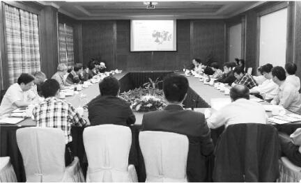 “圍繞公司發(fā)展規(guī)劃<div id=